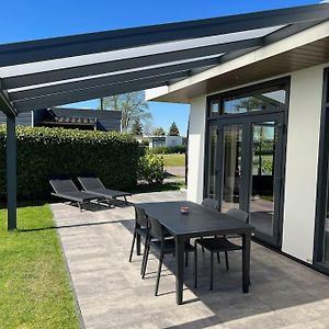Huis "Holiday"